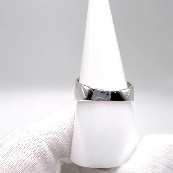 .925 Sterling Silver Roses Ring - Picture 7 of 17